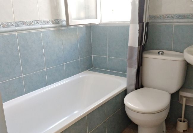 Apartamento en Nerja - Piso céntrico en Carabeo con piscina comunitaria Apartamento en Nerja - Piso céntrico en Carabeo con piscina comunitaria