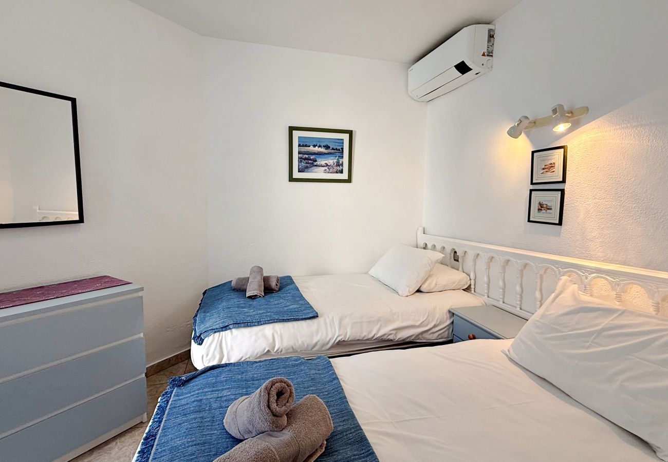 Apartamento en Nerja - AP361 - Calle Carabeo 78
