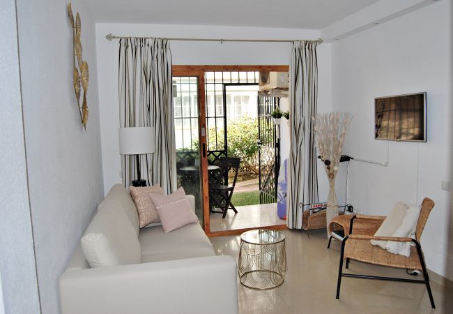 Apartamento en Nerja - AP284 - Burriana 4E - Carabeo