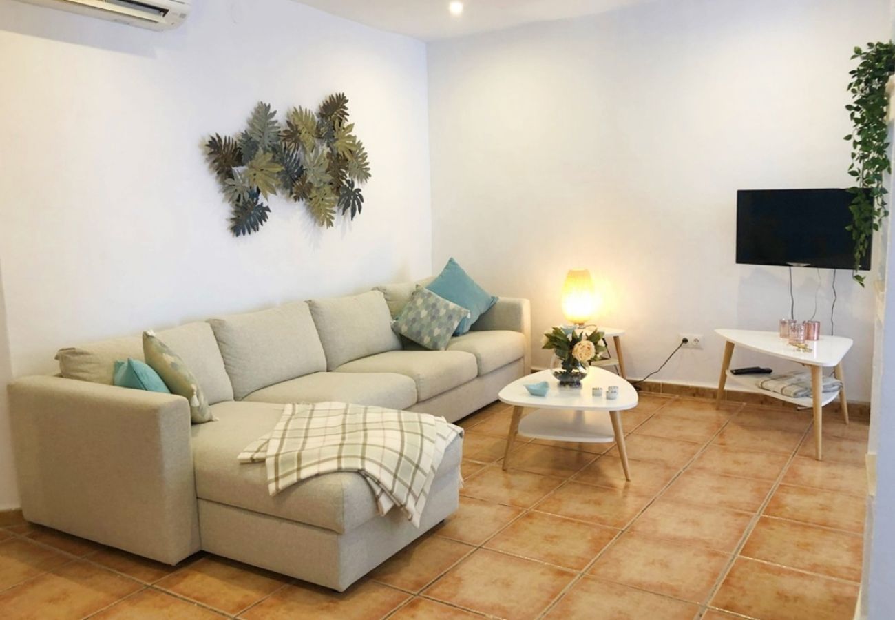 Apartamento en Nerja - AP309 - Colon Atíco - Centro