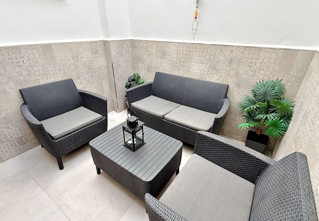 Apartamento en Nerja - AP310 - Colon Bajo - Centro