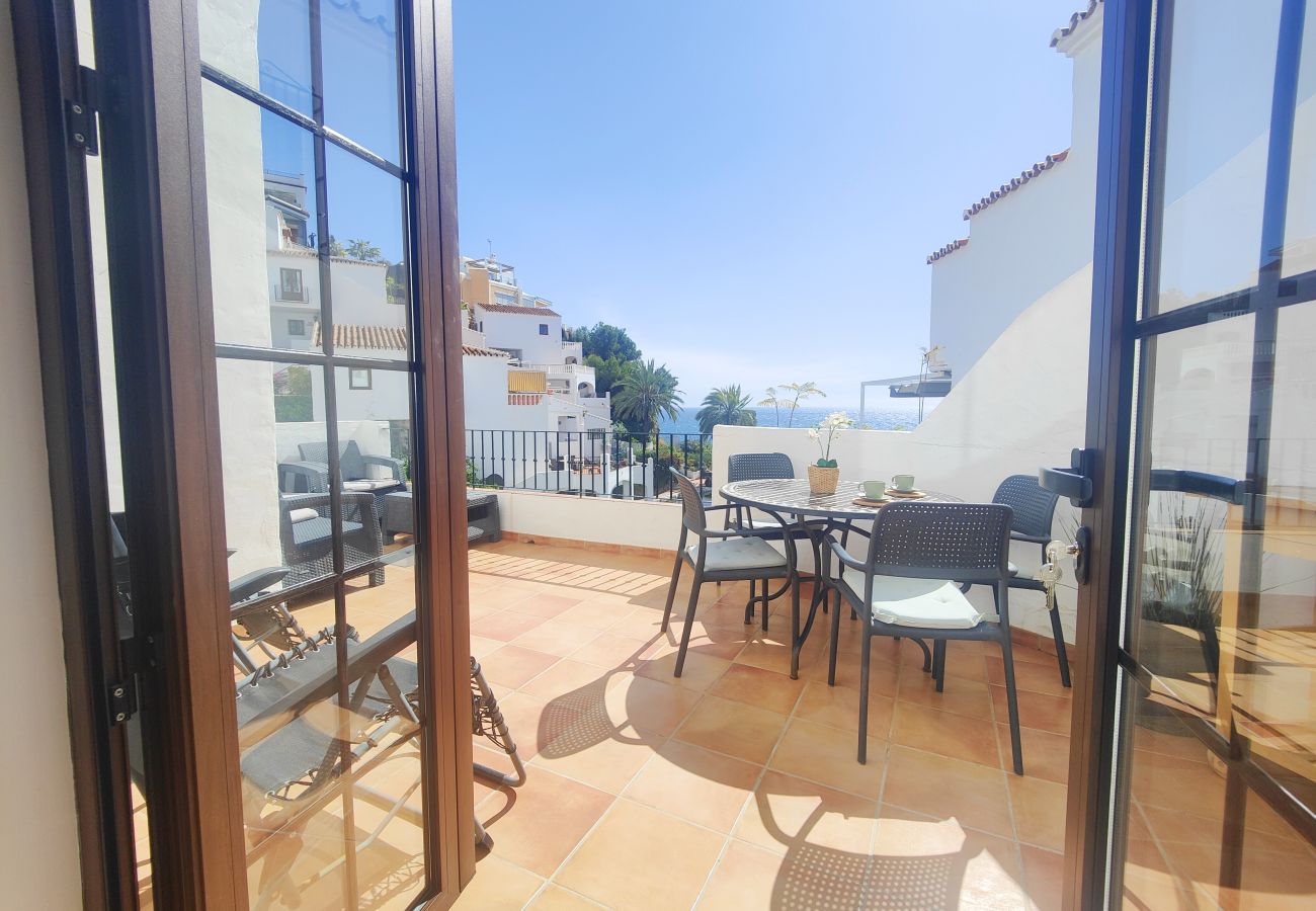 Apartamento en Nerja - AP231 - Capistrano Playa 611