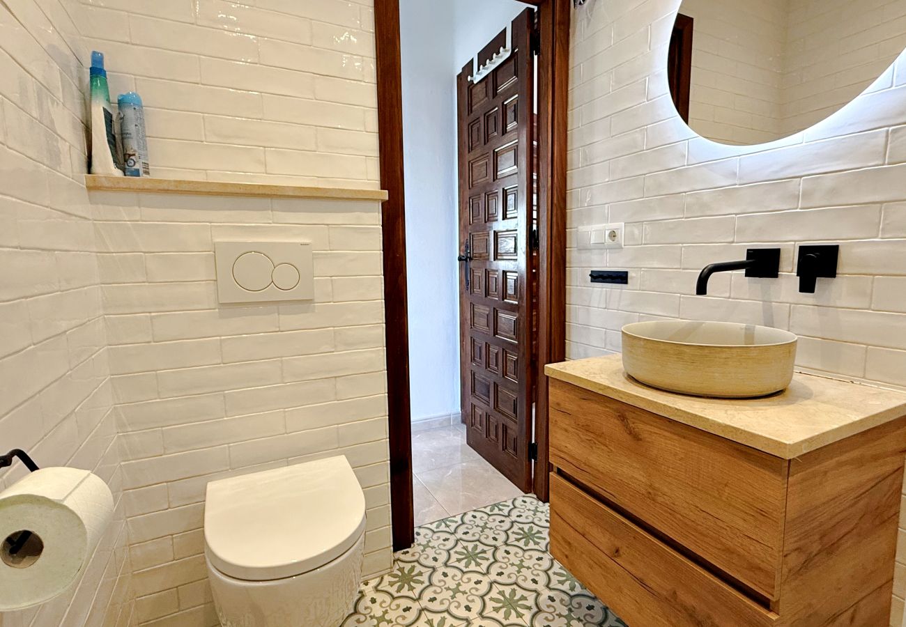 Apartamento en Nerja - AP231 - Capistrano Playa 611
