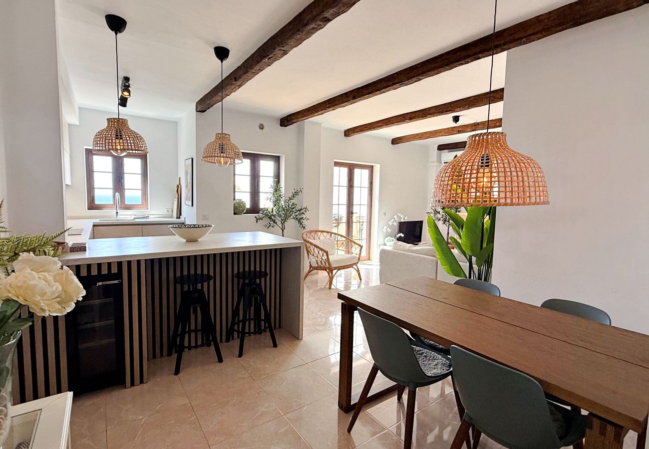 Apartamento en Nerja - AP231 - Capistrano Playa 611
