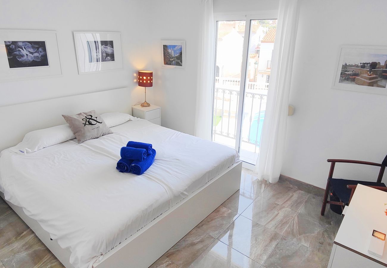 Casa adosada en Nerja - AP383 BAJAMAR I