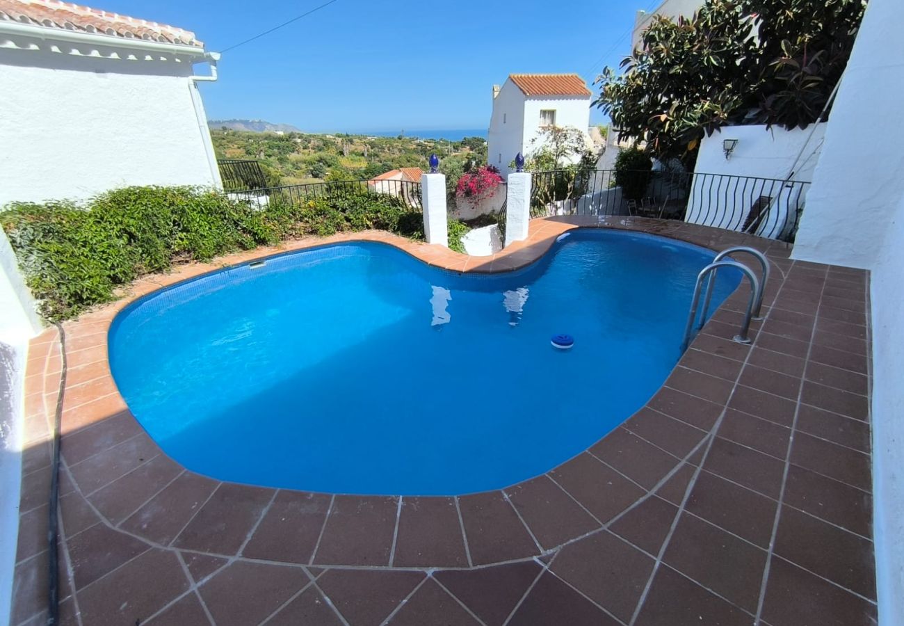Villa en Nerja - AP419 - VILLA CHUMBERA 