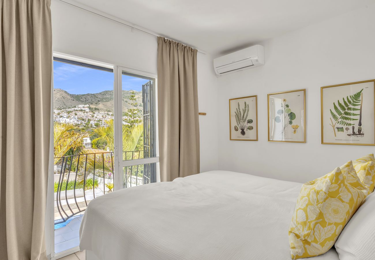 Villa en Nerja - AP419 - VILLA CHUMBERA