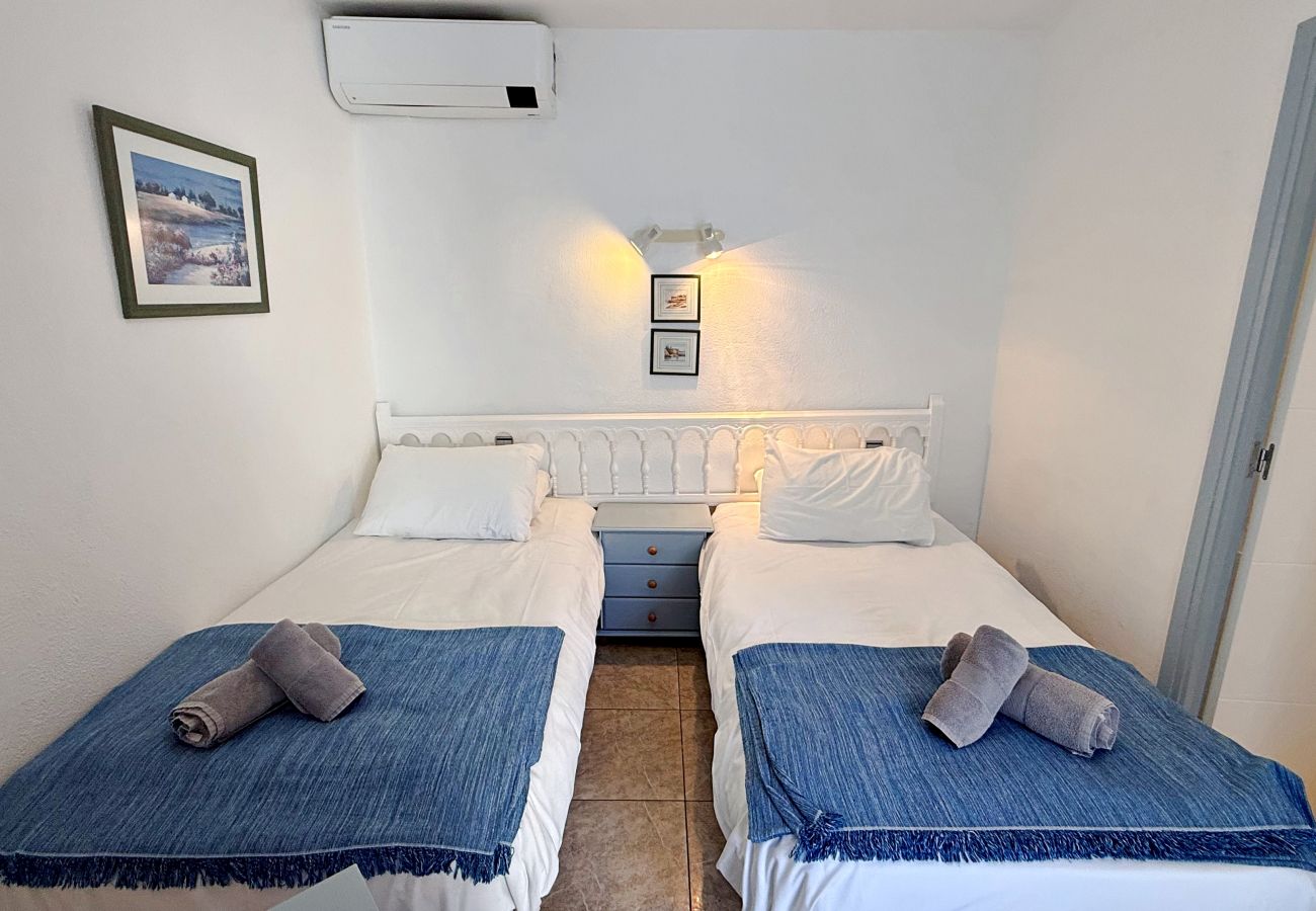 Apartment in Nerja - AP361 - Calle Carabeo 78