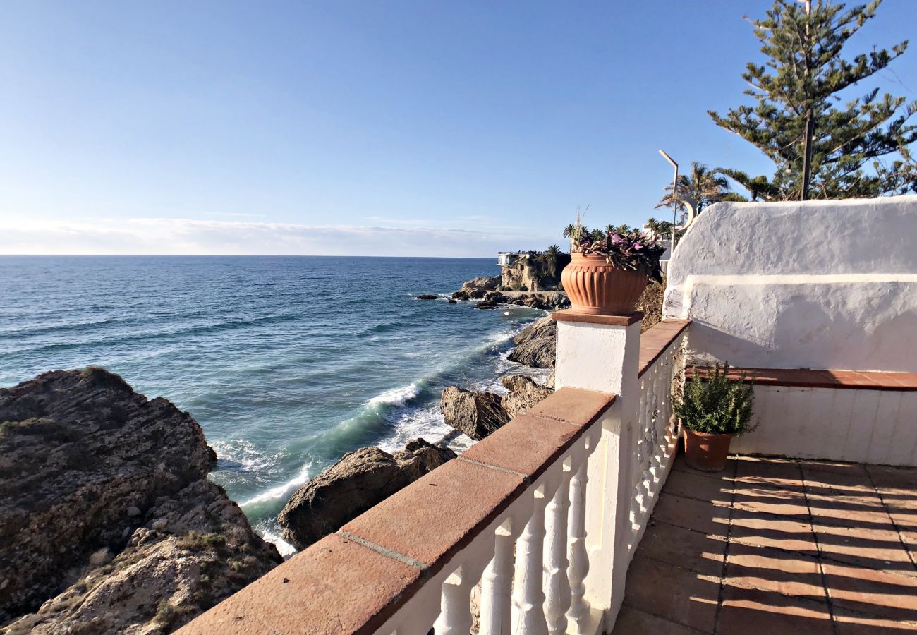 Apartment in Nerja - AP360 - Calle Carabeo 36