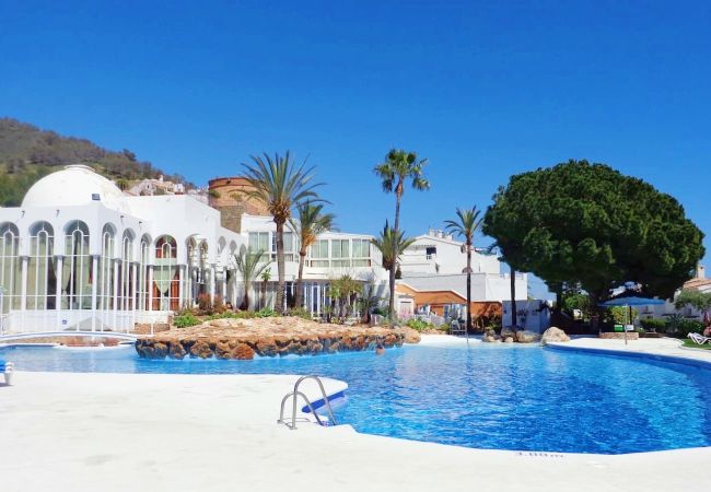 Apartment in Nerja - AP197 - Capuchinos - Beautiful apartment with Jacuzzi and free Wi-Fi Apartment in Nerja - AP197 - Capuchinos - Beautiful apartment with Jacuzzi and free Wi-Fi