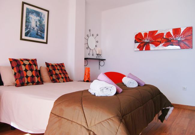 Apartment in Nerja - AP197 - Capuchinos - Beautiful apartment with Jacuzzi and free Wi-Fi Apartment in Nerja - AP197 - Capuchinos - Beautiful apartment with Jacuzzi and free Wi-Fi