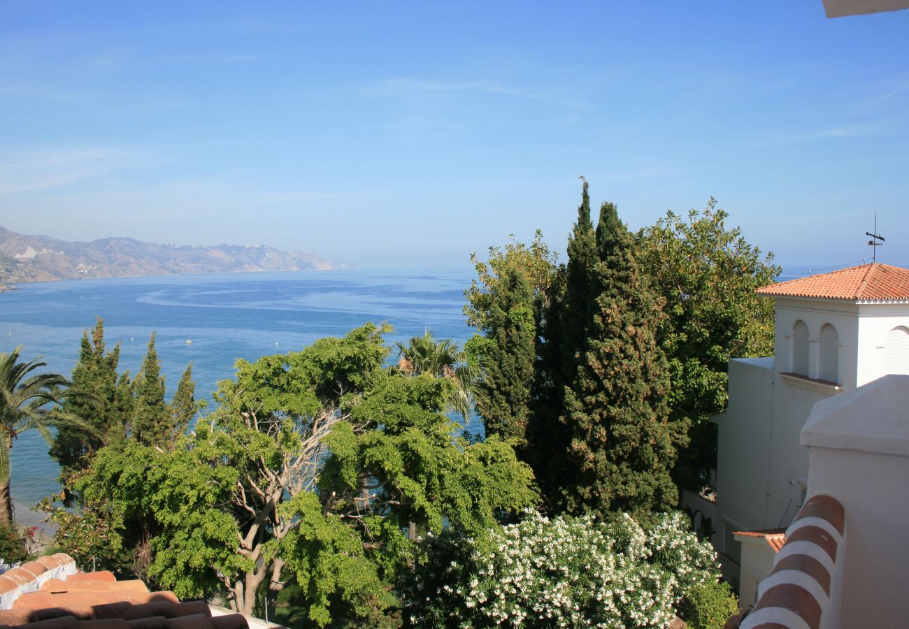 Sea view and walking distance to Burriana beach and Carabeo beach