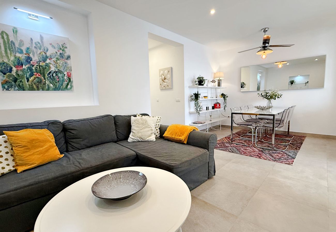 Apartment in Nerja - AP310 - Colon Bajo - Centro