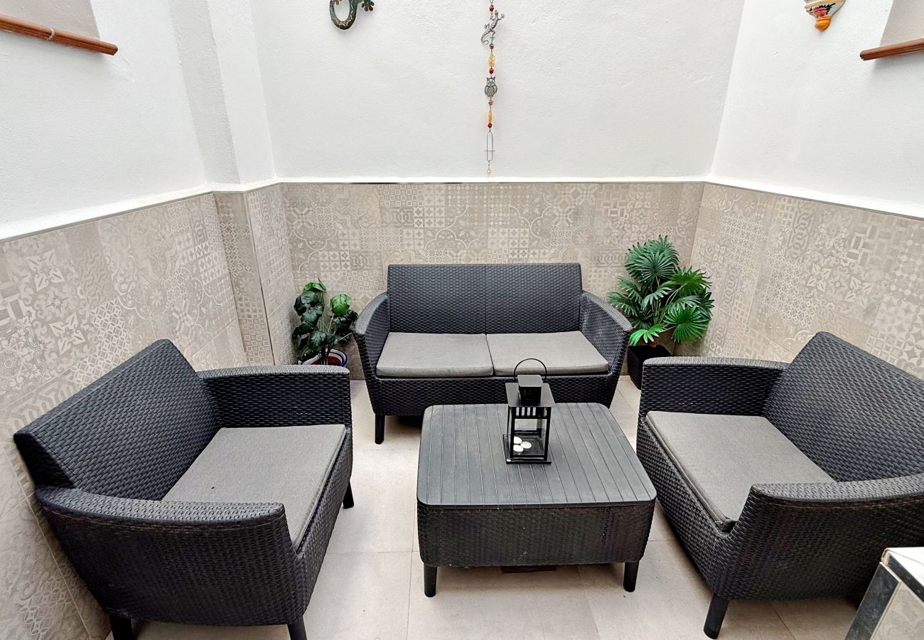Apartment in Nerja - AP310 - Colon Bajo - Centro