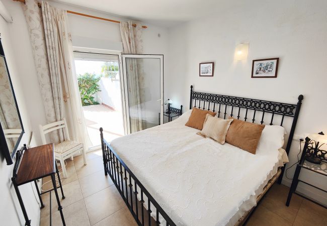 Apartment in Nerja - AP397 - CHIMENEA SEA VIEW Apartment in Nerja - AP397 - CHIMENEA SEA VIEW