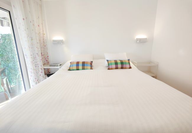 Apartment in Nerja - AP395 - ALAIN BAHIA  Apartment in Nerja - AP395 - ALAIN BAHIA
