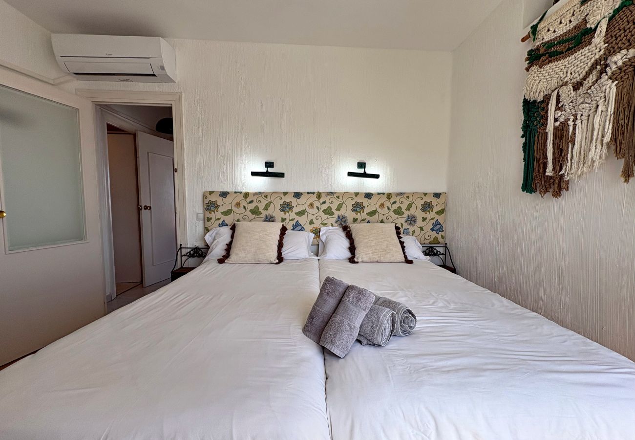 Apartment in Nerja - AP411 VERDEMAR BEACH PARADISE