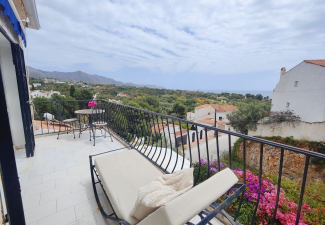 Villa in Nerja - AP419 - VILLA CHUMBERA  Villa in Nerja - AP419 - VILLA CHUMBERA