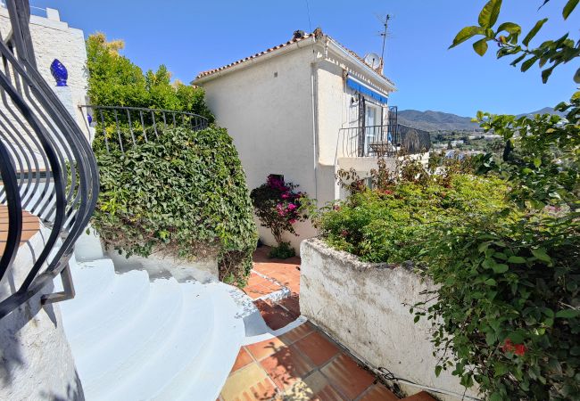 Villa in Nerja - AP419 - VILLA CHUMBERA  Villa in Nerja - AP419 - VILLA CHUMBERA
