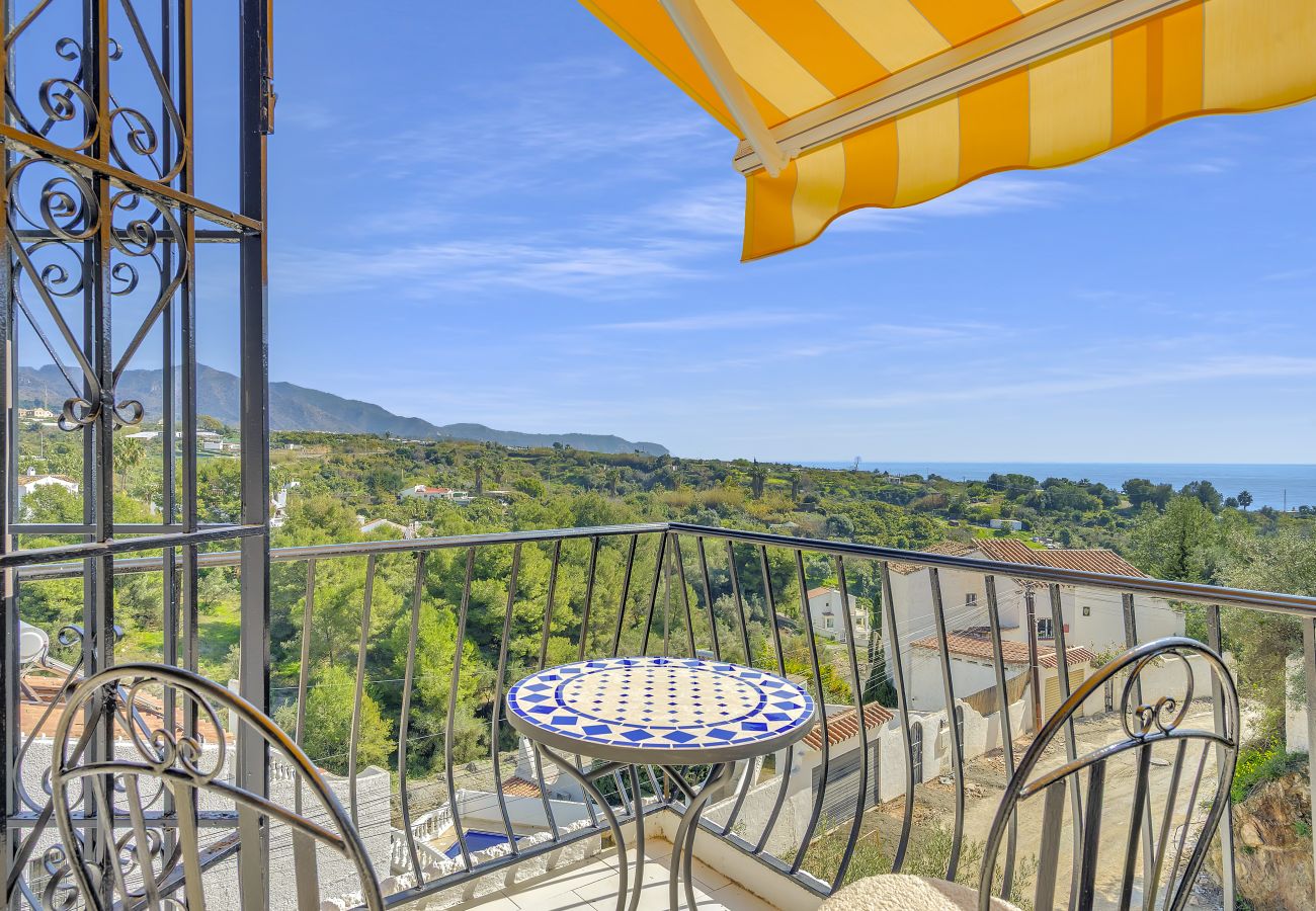 Villa in Nerja - AP419 - VILLA CHUMBERA