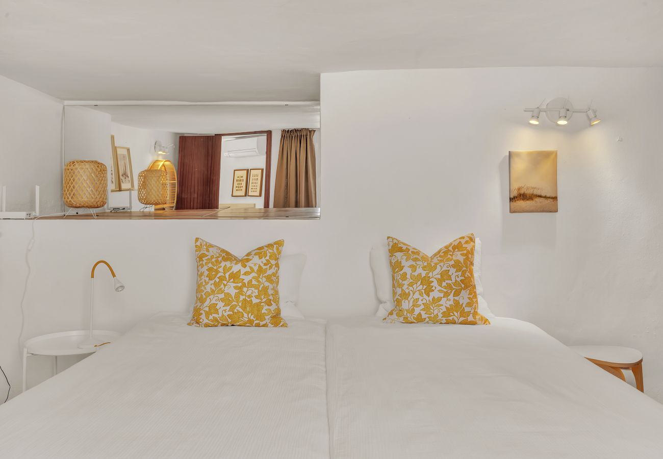 Villa in Nerja - AP419 - VILLA CHUMBERA