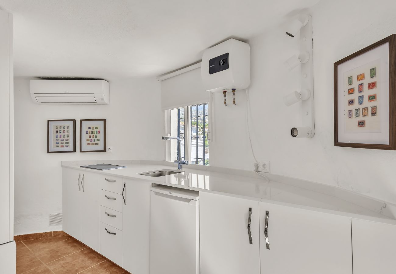 Villa in Nerja - AP419 - VILLA CHUMBERA