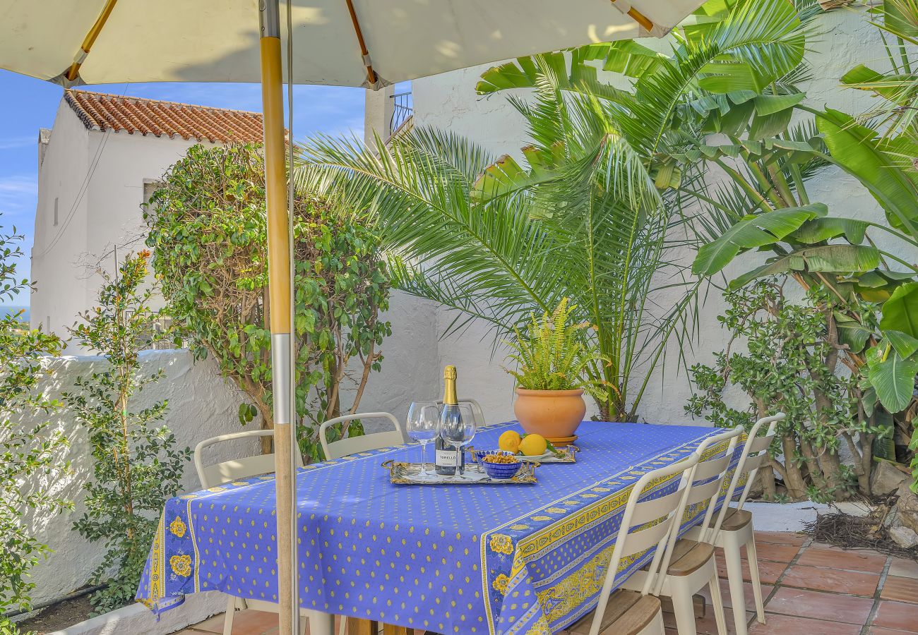 Villa in Nerja - AP419 - VILLA CHUMBERA