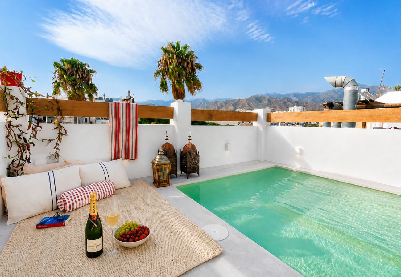 Apartment in Nerja - AP420 CARABEO CASA PEPA