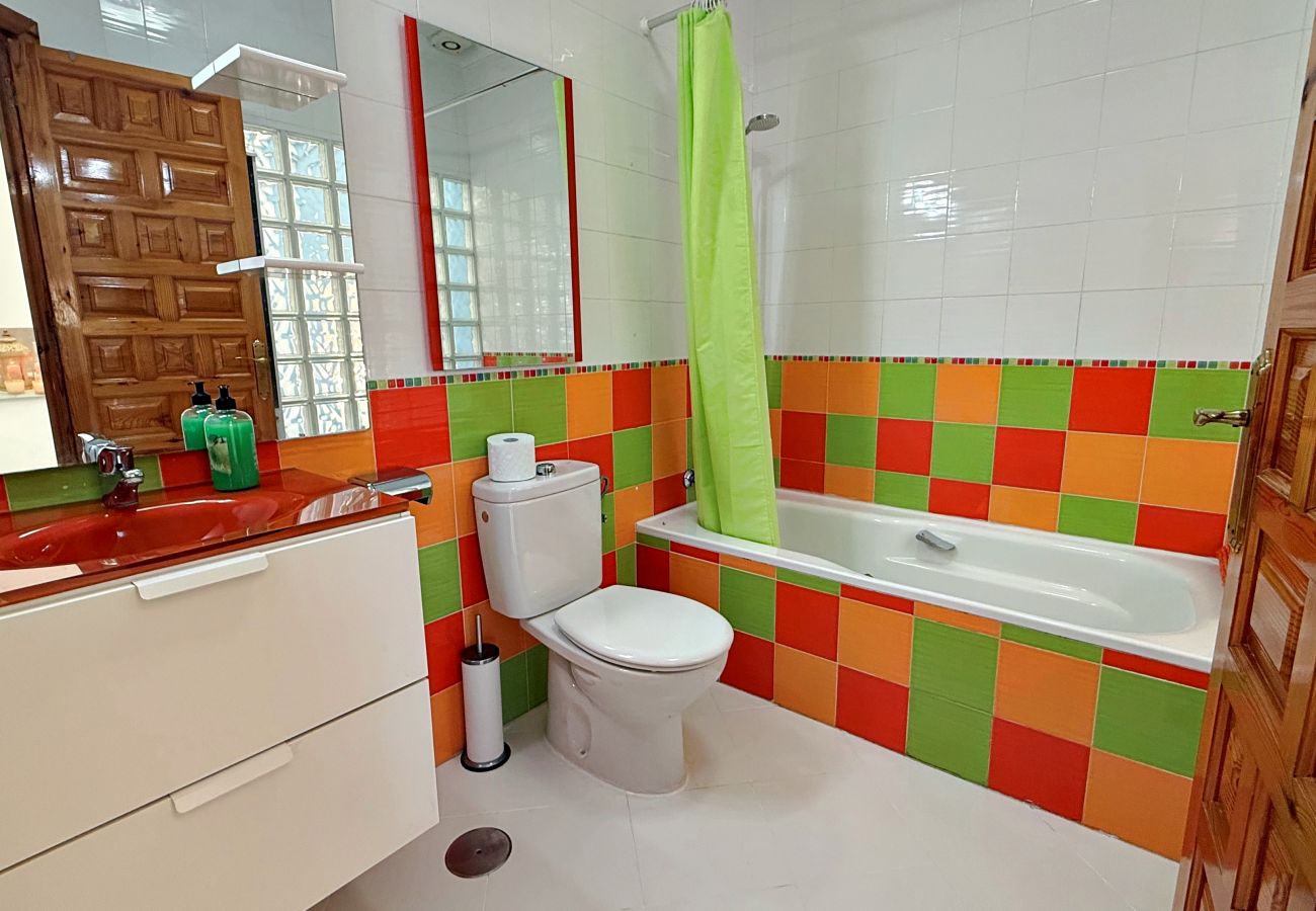 Terraced House in Nerja - AP433 VILLA LA NORIA